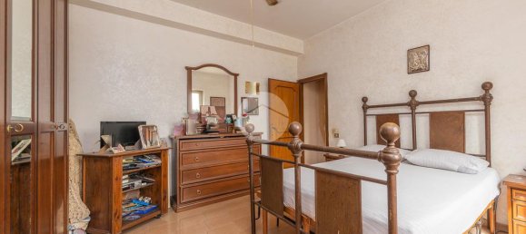 2 bedrooms Apartment in Rome, Italy No. 85231 10