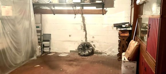 5 rooms Apartment in Massa, Italy No. 109945 18