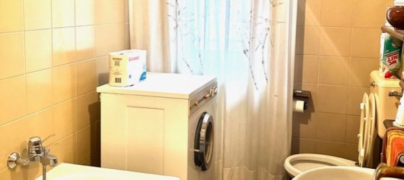 5 rooms Apartment in Massa, Italy No. 109945 17