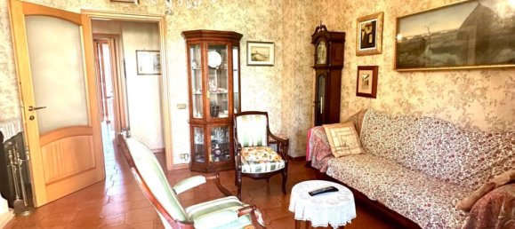 5 rooms Apartment in Massa, Italy No. 109945 26