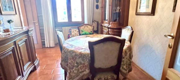 5 rooms Apartment in Massa, Italy No. 109945 32