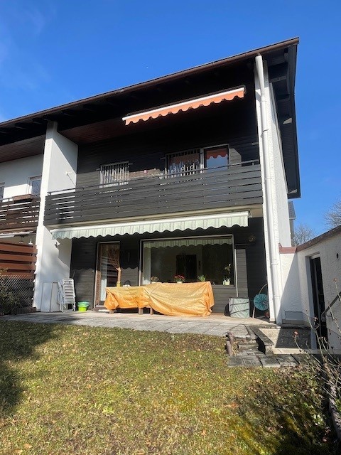 4 bedrooms Townhouse in Rosenheim, Germany No. 22530