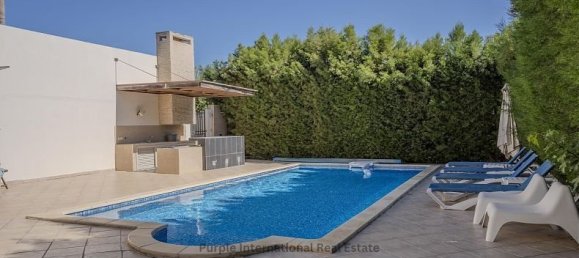 5 bedrooms Villa in Germasogeia, Cyprus No. 23352 4