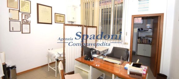 Bureau à Montecatini Terme, Italy 76m² No. 160607 4