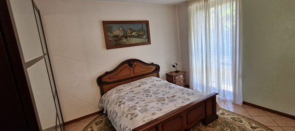 4 rooms Apartment in Brescia, Italy No. 335589 29