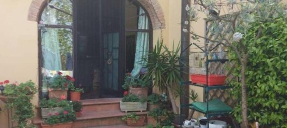 4 rooms House in Montespertoli, Italy No. 27081 4