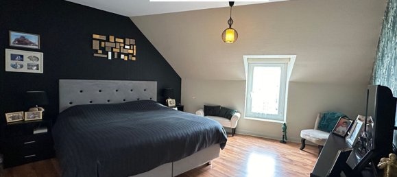 4 bedrooms House in Tigy, France No. 80108 16