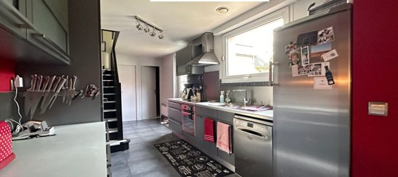 4 bedrooms House in Tigy, France No. 80108 12