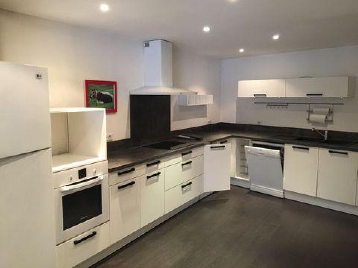 3 bedrooms Condo in Remiremont, France No. 13746