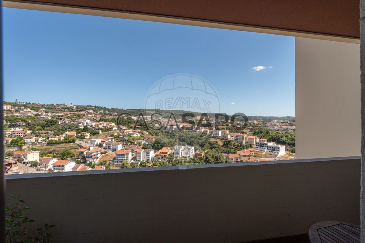 3 bedrooms Apartment in Coimbra, Portugal No. 241752
