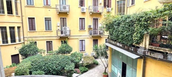 3 bedrooms Apartment in Milan, Italy No. 332257 20