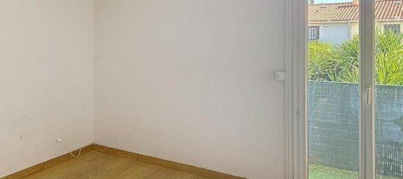 4 bedrooms Villa in Perpignan, France No. 288234 10