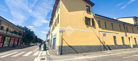 2-salle Appartement à Lissone, Italy No. 297012 41