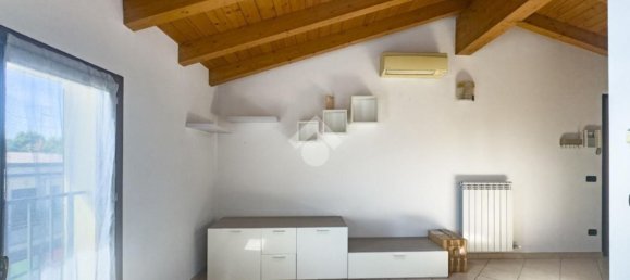 2-salle Appartement à Lissone, Italy No. 297012 7