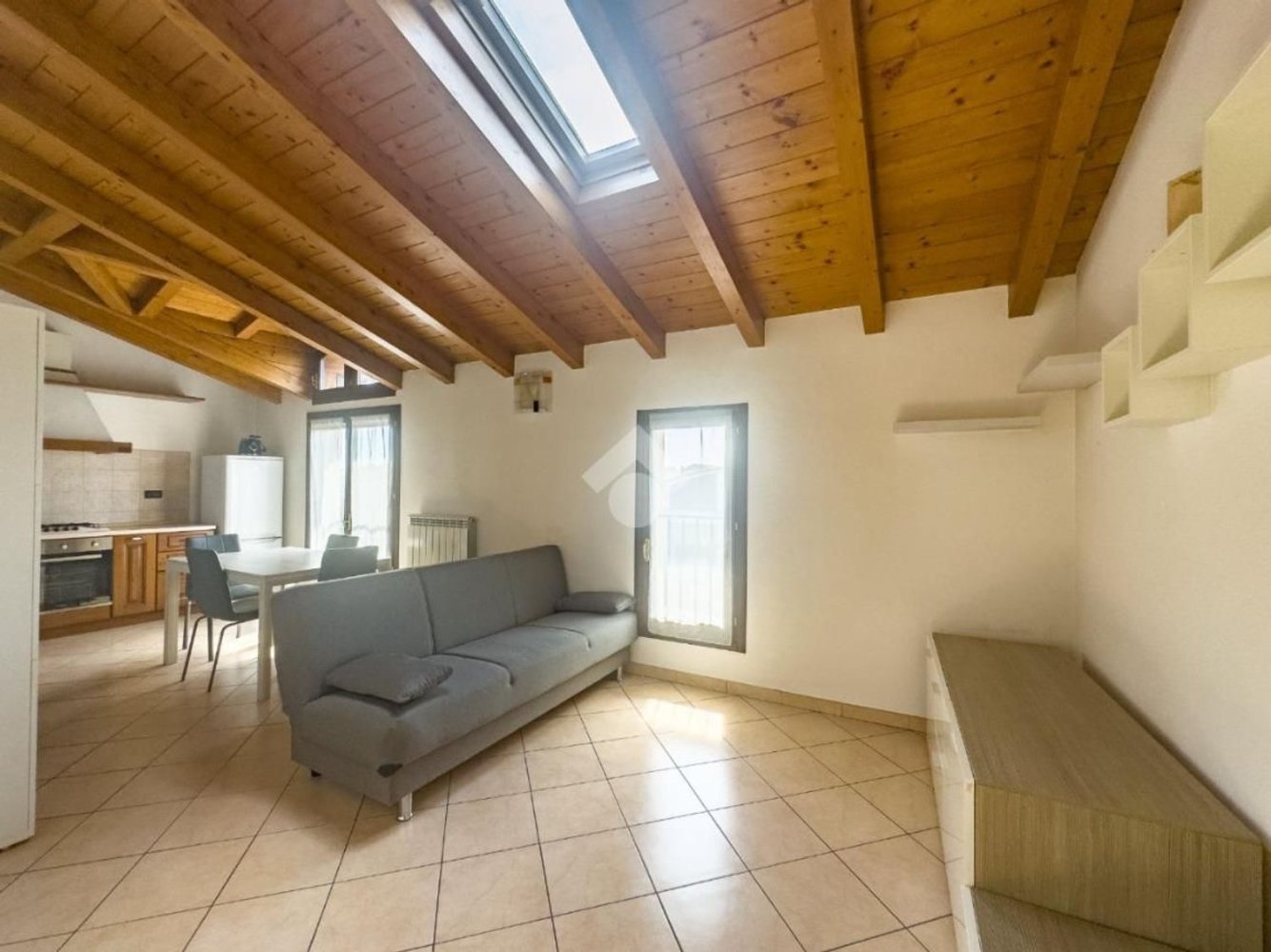 2-salle Appartement à Lissone, Italy No. 297012