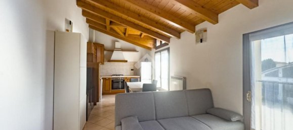 2-salle Appartement à Lissone, Italy No. 297012 2