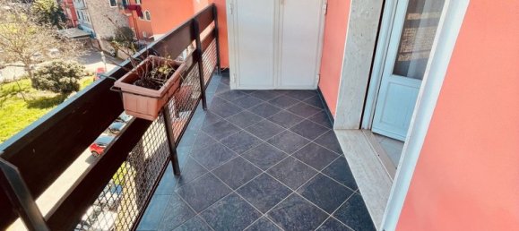 4 rooms Apartment in Sarzana, Italy No. 156228 9
