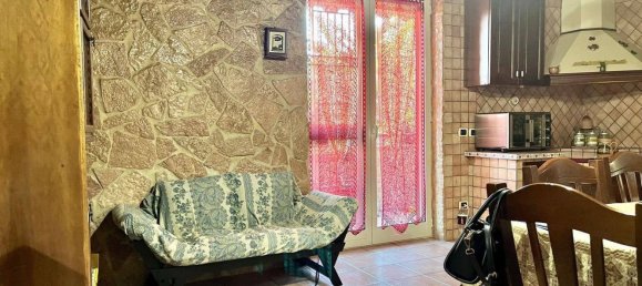 4غرفة شقة في Sant'Arpino, Italy رقم 86375 17