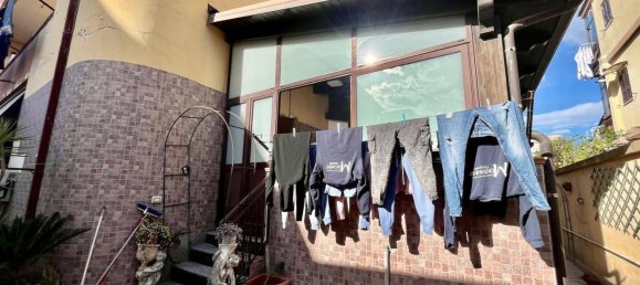 4غرفة شقة في Sant'Arpino, Italy رقم 86375 9