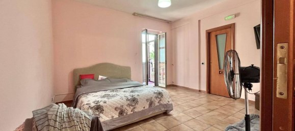 4غرفة شقة في Sant'Arpino, Italy رقم 86375 24