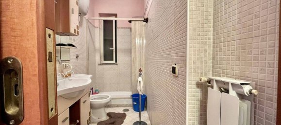 4غرفة شقة في Sant'Arpino, Italy رقم 86375 12