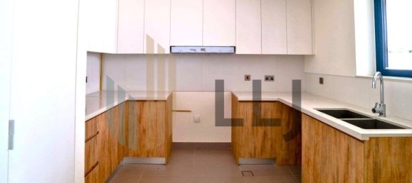 3 bedrooms Townhouse in Yas Island, UAE No. 54642 5