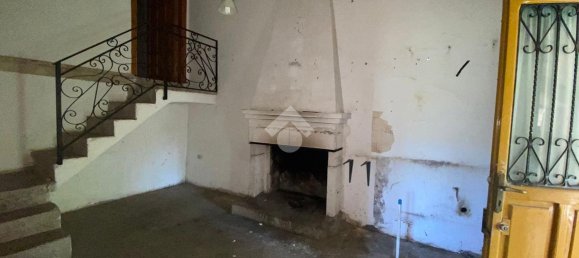 Casa de 5 divisões em Fontechiari, Italy N.º 76776 12