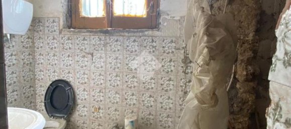 Casa de 5 divisões em Fontechiari, Italy N.º 76776 17