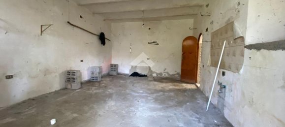 Casa de 5 divisões em Fontechiari, Italy N.º 76776 38