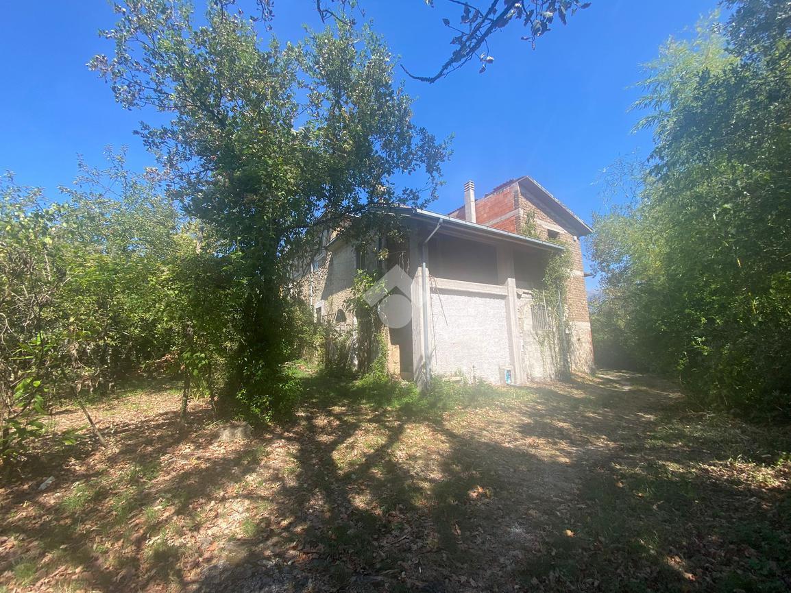 Casa de 5 divisões em Fontechiari, Italy N.º 76776