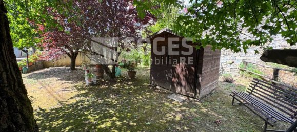 Дом с 5 спальнями в Реджелло, Италия № 355915 2