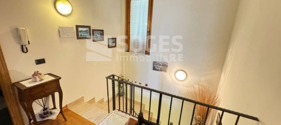 Дом с 5 спальнями в Реджелло, Италия № 355915 8