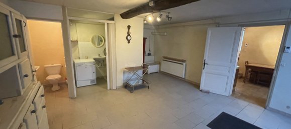 Casa de 3 dormitorios en Richelieu, France No. 214020 18