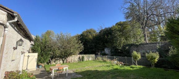 Casa de 3 dormitorios en Richelieu, France No. 214020 13