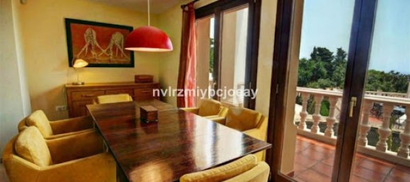 Дом с 10 спальнями в Бенальмадена, Испания № 137518 7