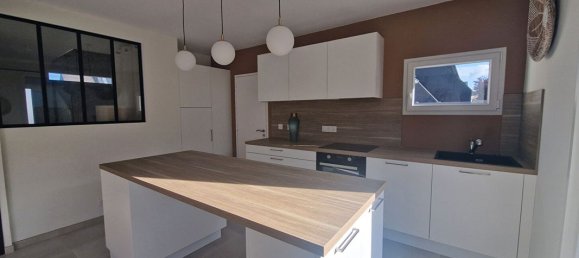 Casa de 4 dormitorios en Saint-Malo, France No. 197932 3