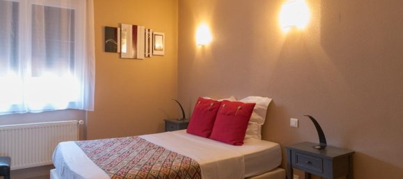 12 bedrooms House in Montauban, France No. 293735 11