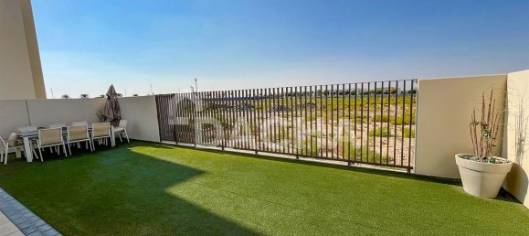 4 bedrooms Villa in Dubai, UAE No. 27716 5