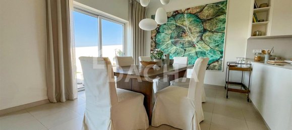 4 bedrooms Villa in Dubai, UAE No. 27716 3