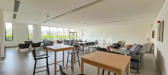 4 bedrooms Villa in Dubai, UAE No. 27716 19