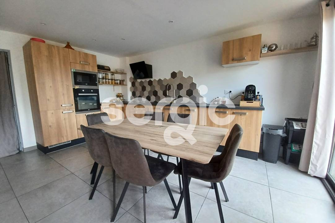 4 Schlafzimmer Haus in Mons-en-Baroeul, France, Nr. 240032