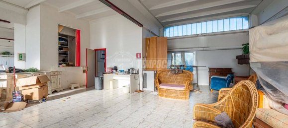 Склад с 2 комнатами в Сироло, Италия № 227166 43