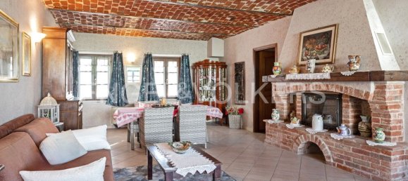 4 chambres Maison à Isola d'Asti, Italy No. 132103 3