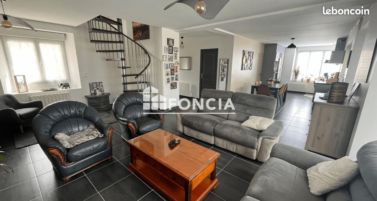 4 bedrooms House in Teloche, France No. 290394