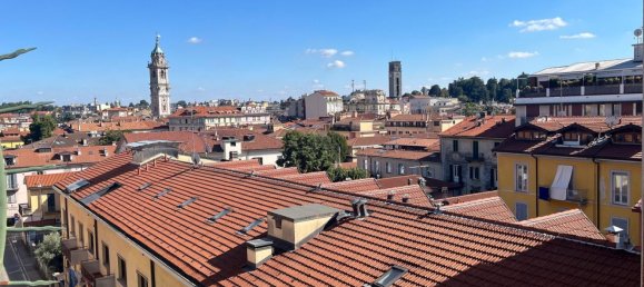 Apartamento T2 em Varese, Italy N.º 361290 13