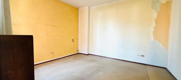 Apartamento T2 em Varese, Italy N.º 361290 16