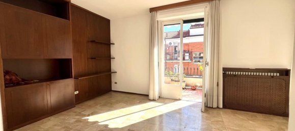 Apartamento T2 em Varese, Italy N.º 361290 14
