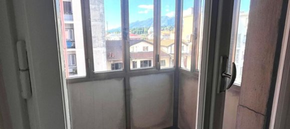 Apartamento T2 em Varese, Italy N.º 361290 19