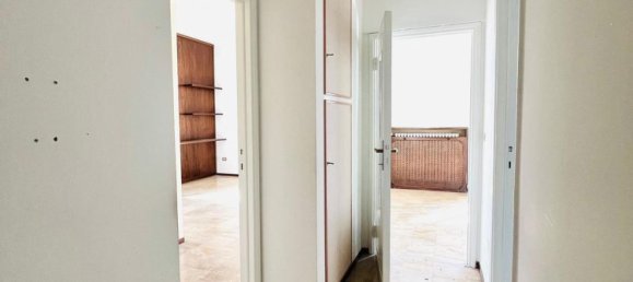 Apartamento T2 em Varese, Italy N.º 361290 23