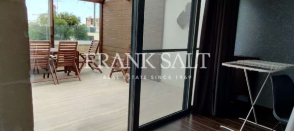 Casa de 2 dormitorios en Saint Julian's, Malta No. 9992 2